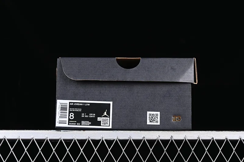All categories Air Jordan Jordan series basketball shoes Air Jordan 1 Low Z version Air Jordan 1 Low AJ1 Joe 1 customized version strap deconstruction sports culture basketball shoes 553558-053